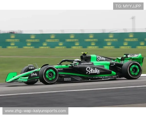 绿色创新：赛车材料向环境友好转型，绿色的赛车